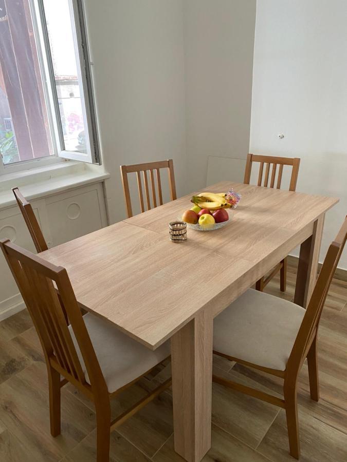 Apartment Festina Lente 塞拉耶佛 外观 照片