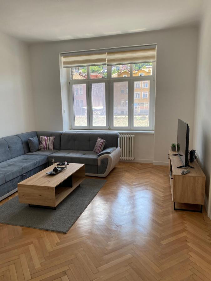 Apartment Festina Lente 塞拉耶佛 外观 照片